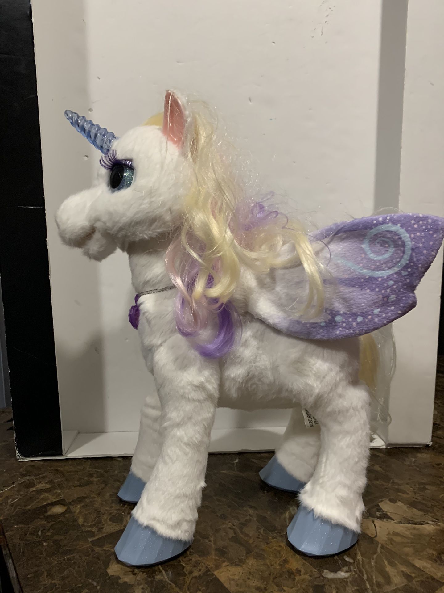 FurReal Friends My Magical Unicorn Star Lily Interactive