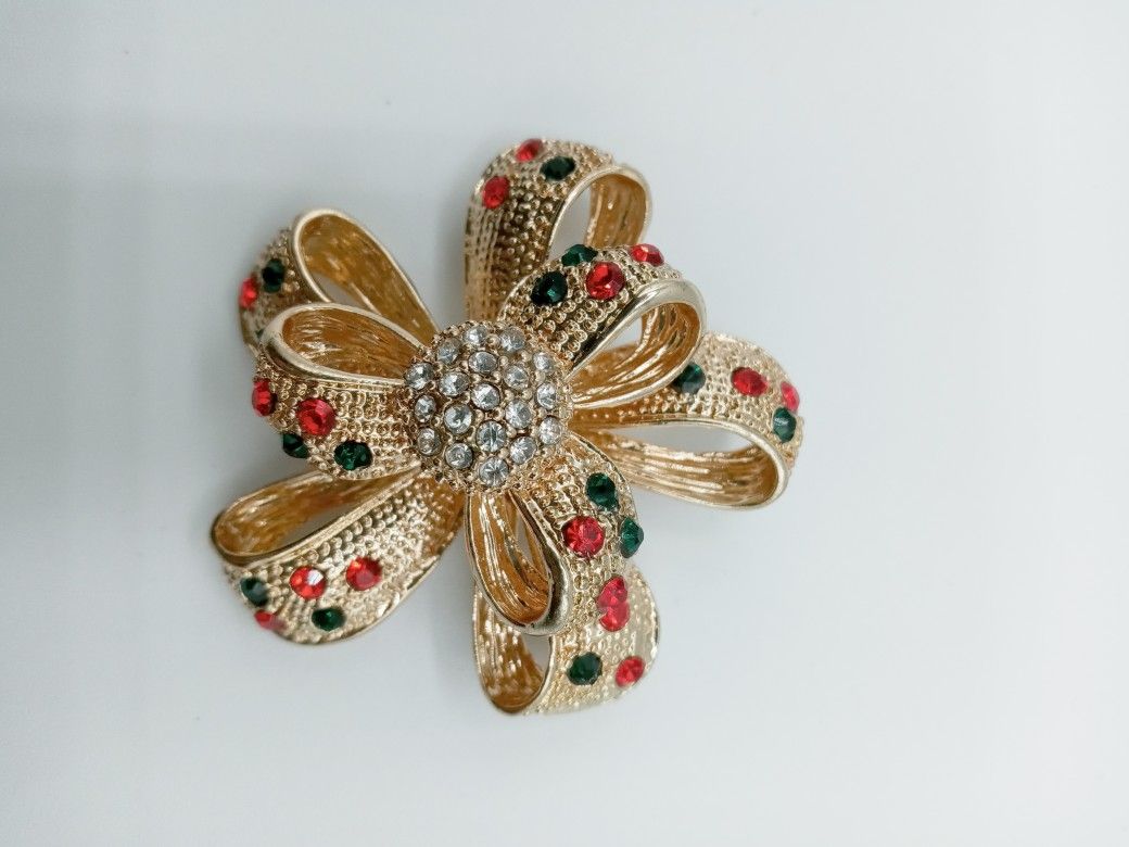 Vintage Brooch
