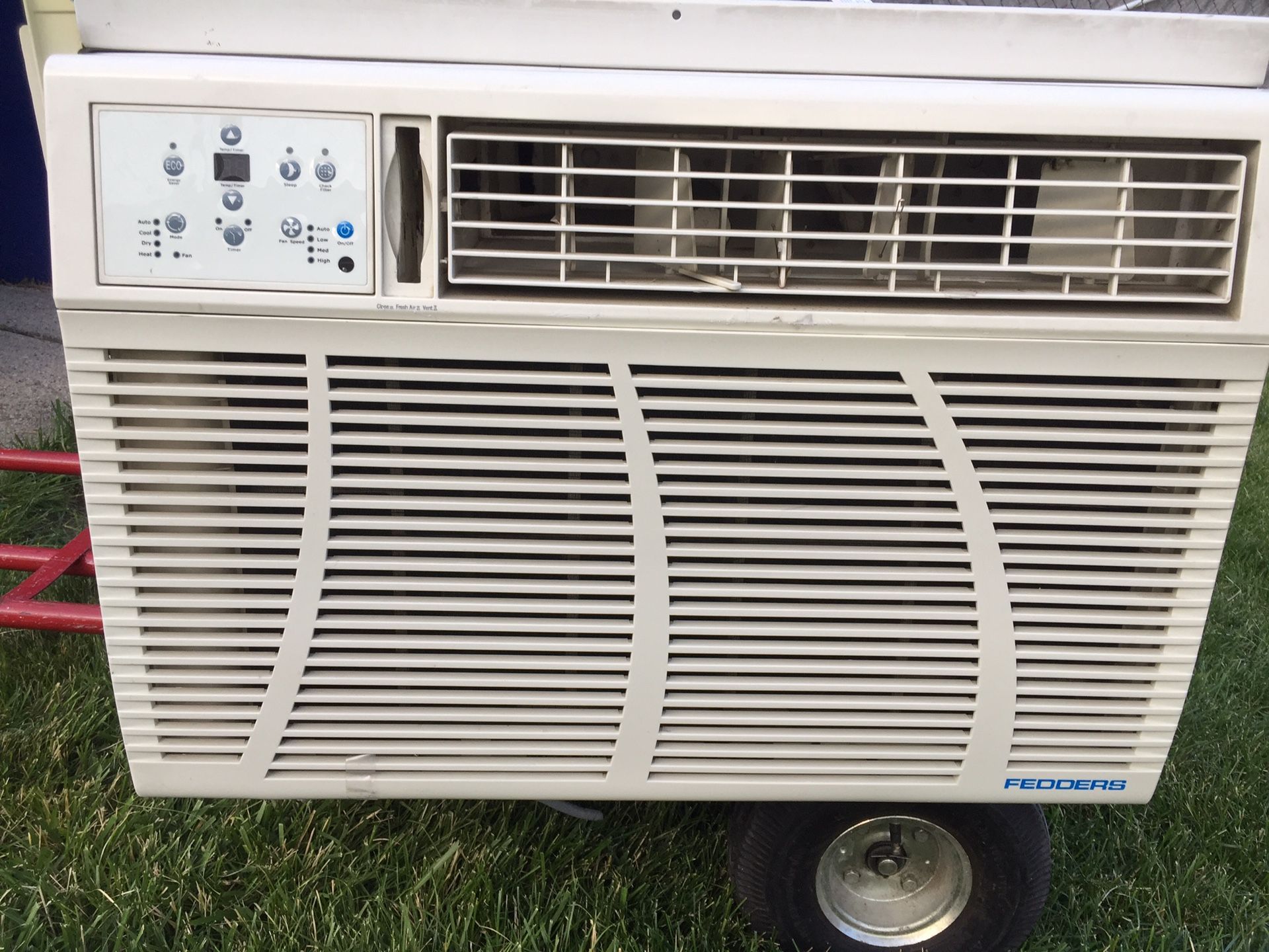 Fedders window air conditioner (hot/cold) for Sale in Chicago, IL OfferUp