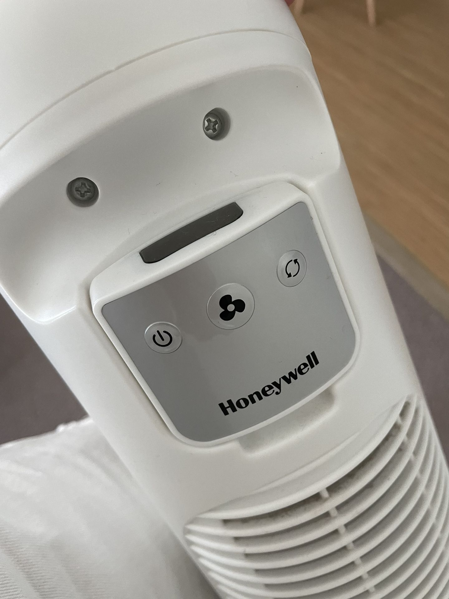 Honeywell QuietSet Fan