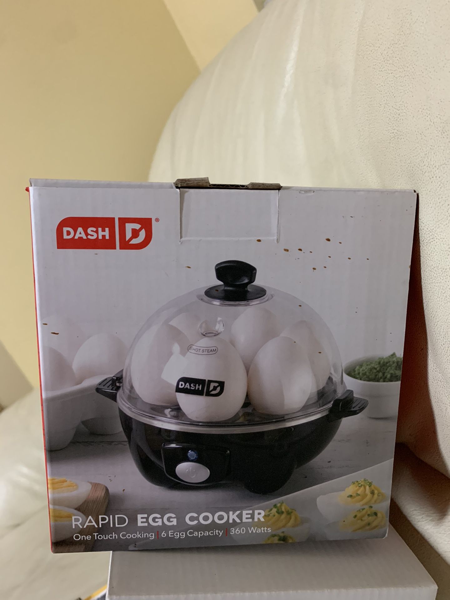 Egg cooker