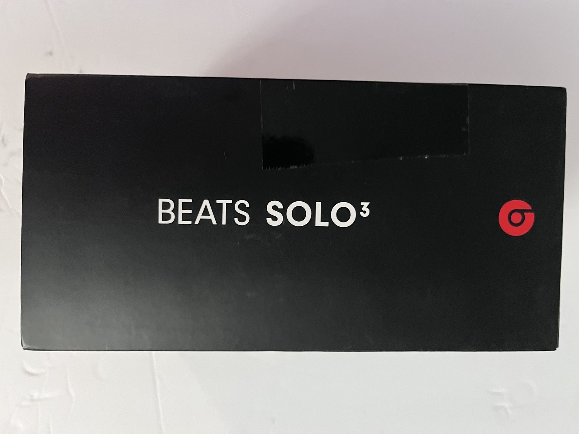Beats Solo3 Wireless On-Ear Headphones - Apple W1 Headphone Chip, Class 1 Bluetooth, 40 Hours of Listening Time, Built-in Microphone - Rose Gold (Late