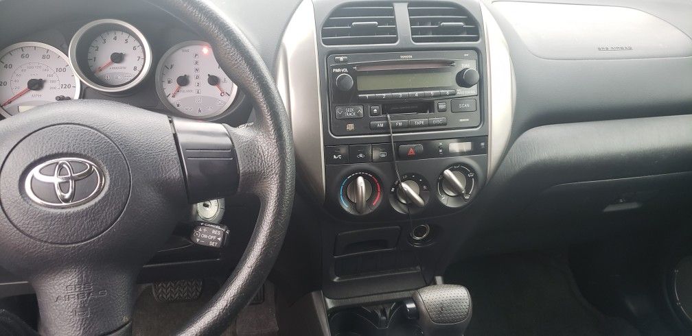 2004 Toyota Rav4