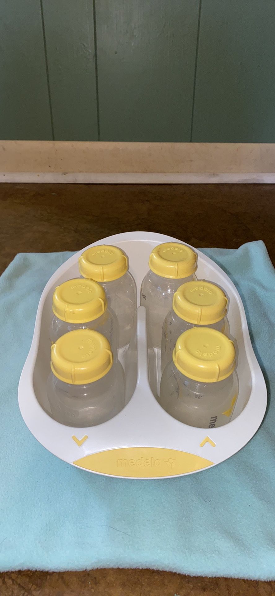 Medela Bottle Holder