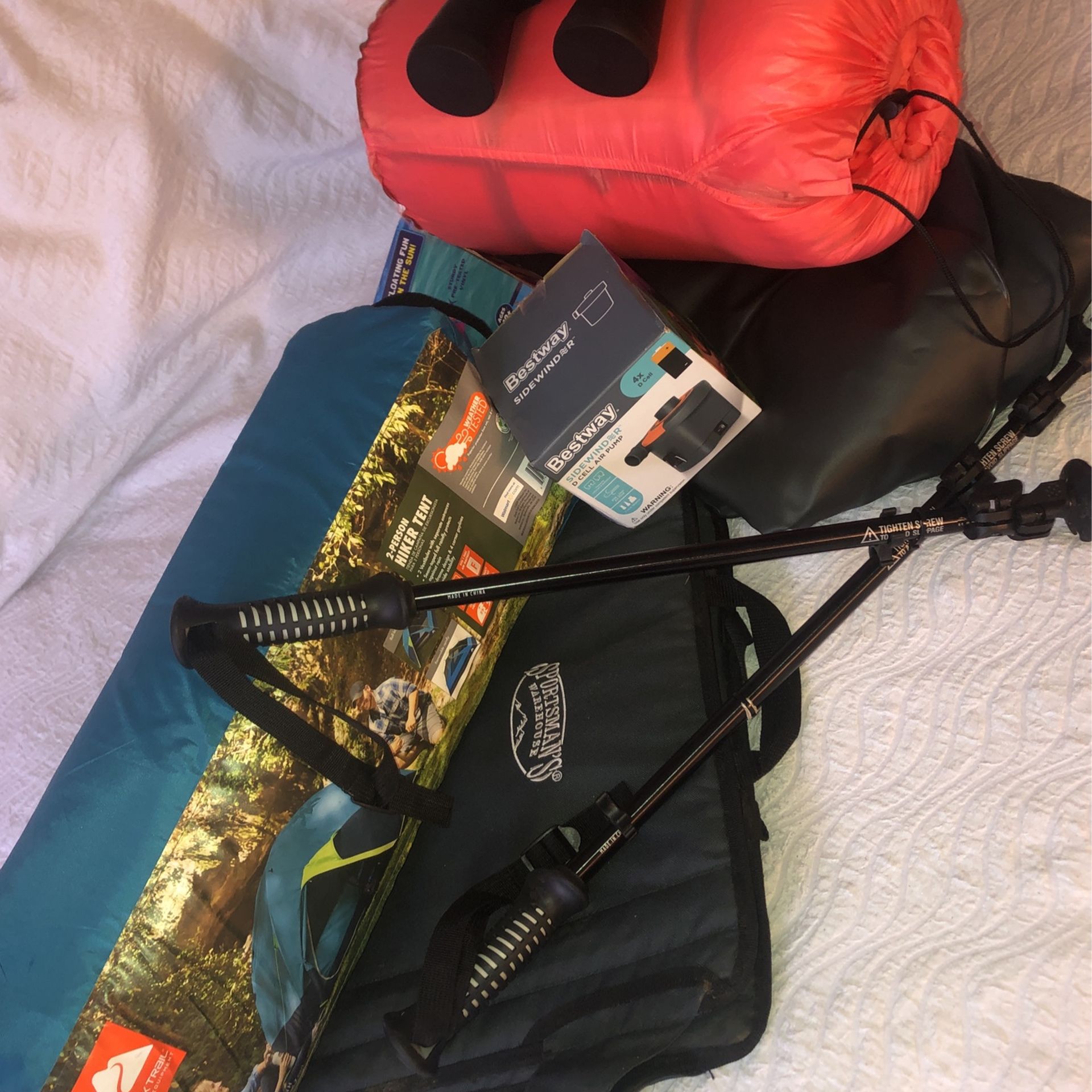 2 person tent with Queen Air mattress/ Pump To Fit