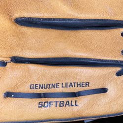 Wilson Softball Glove Thumbnail