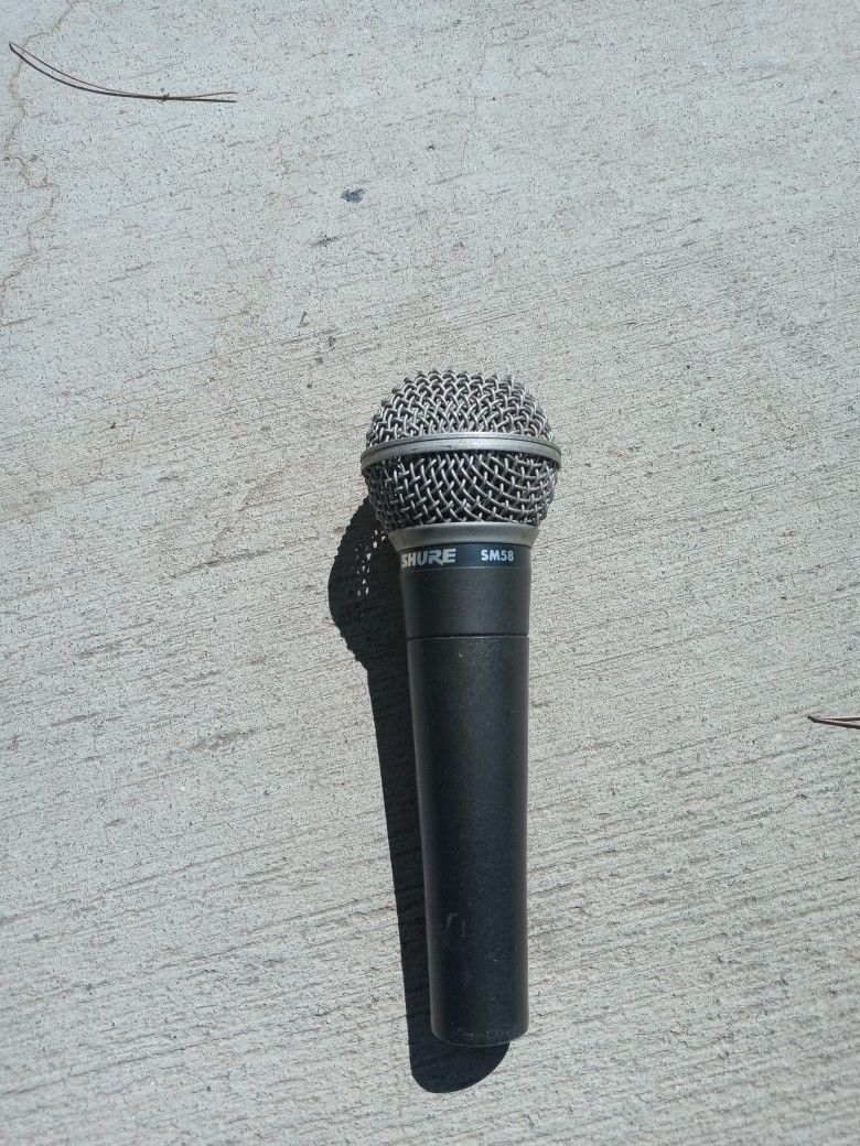 Shure SM58