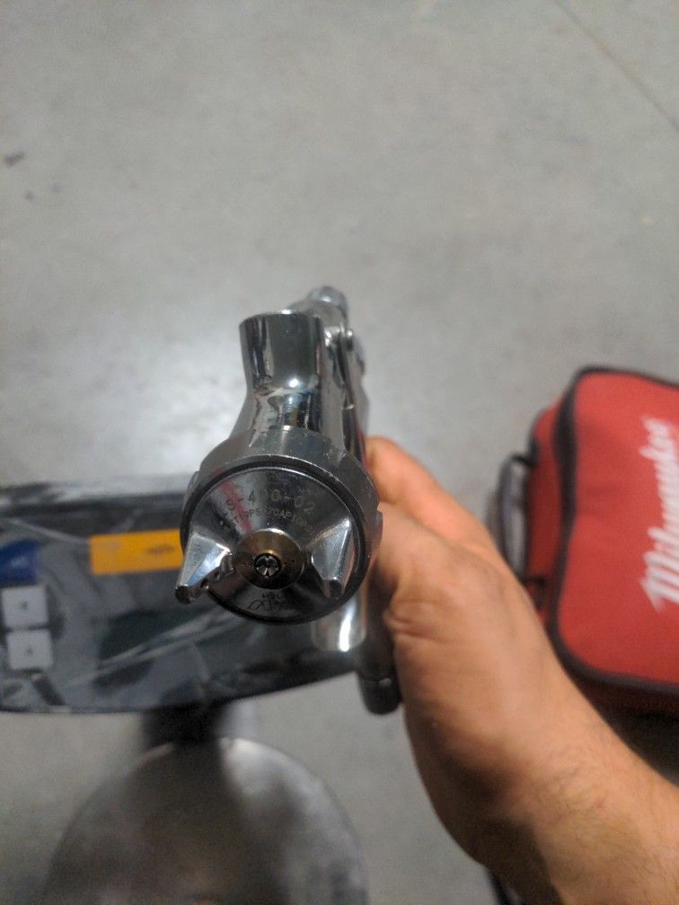 Iwata Supernova LS 400