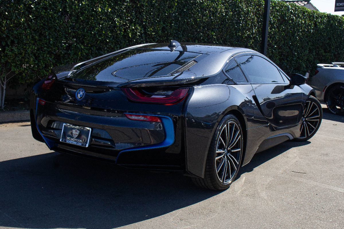 2019 BMW i8