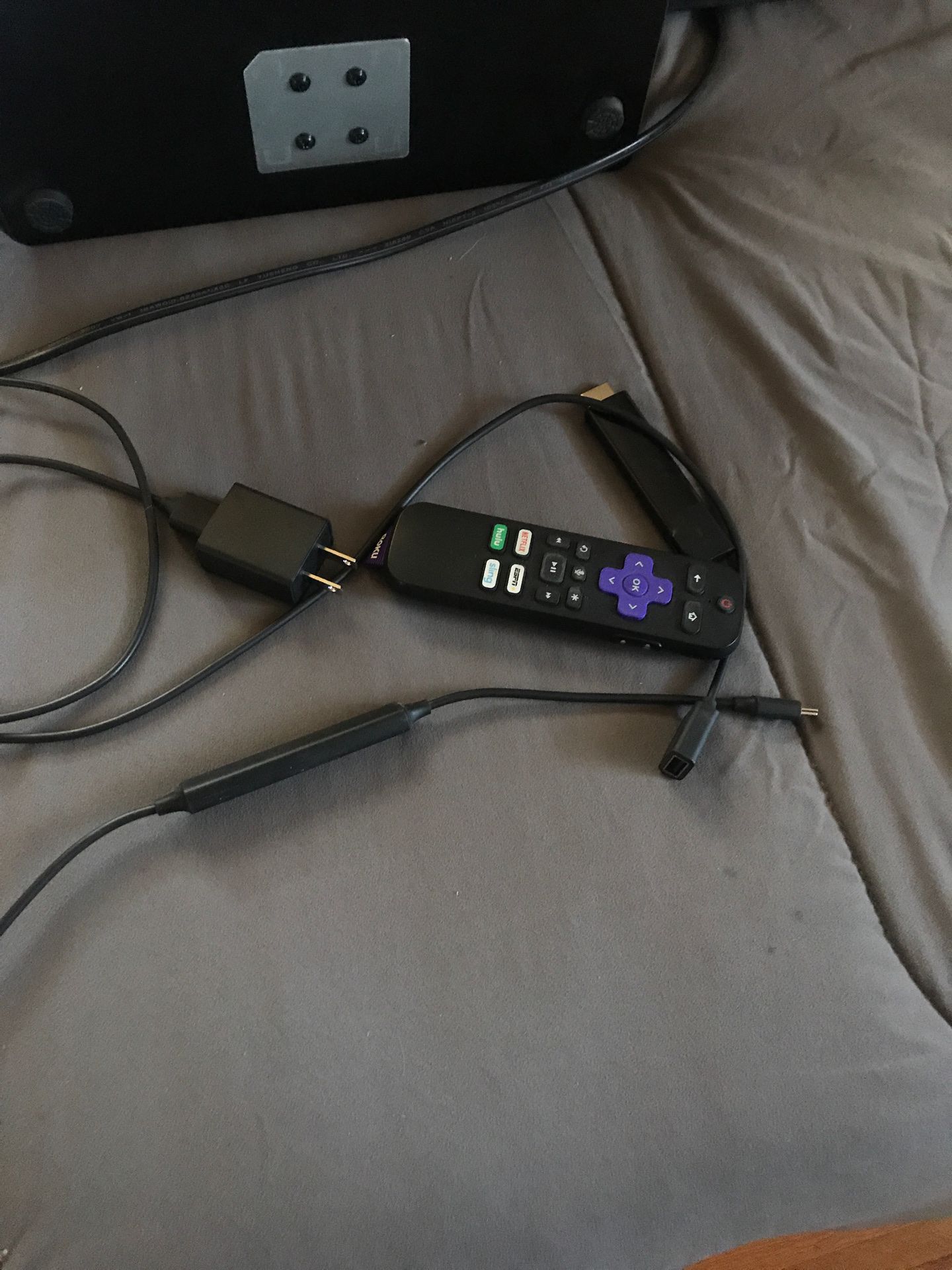 29” Element TV with Roku Streaming Stick+