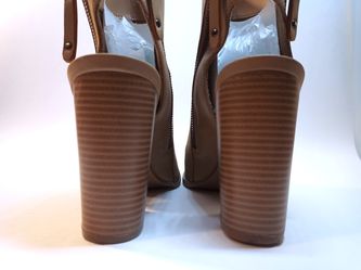 Women's DV for Target by Dolce Vita Tan Peep Toe Slingback Block Heels Shoes sz 9.5 Thumbnail