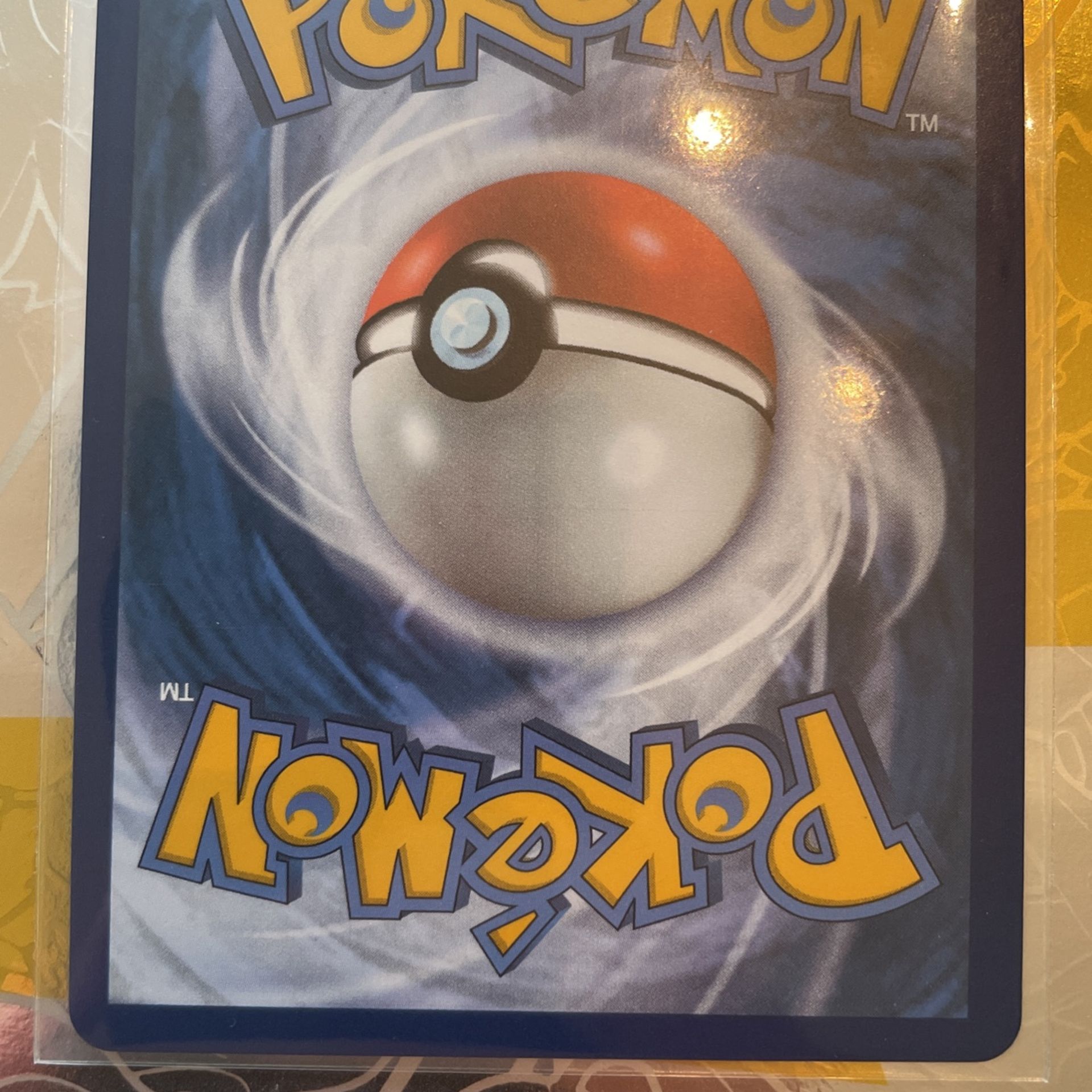 Pokémon Celebration Reshiram Full Art