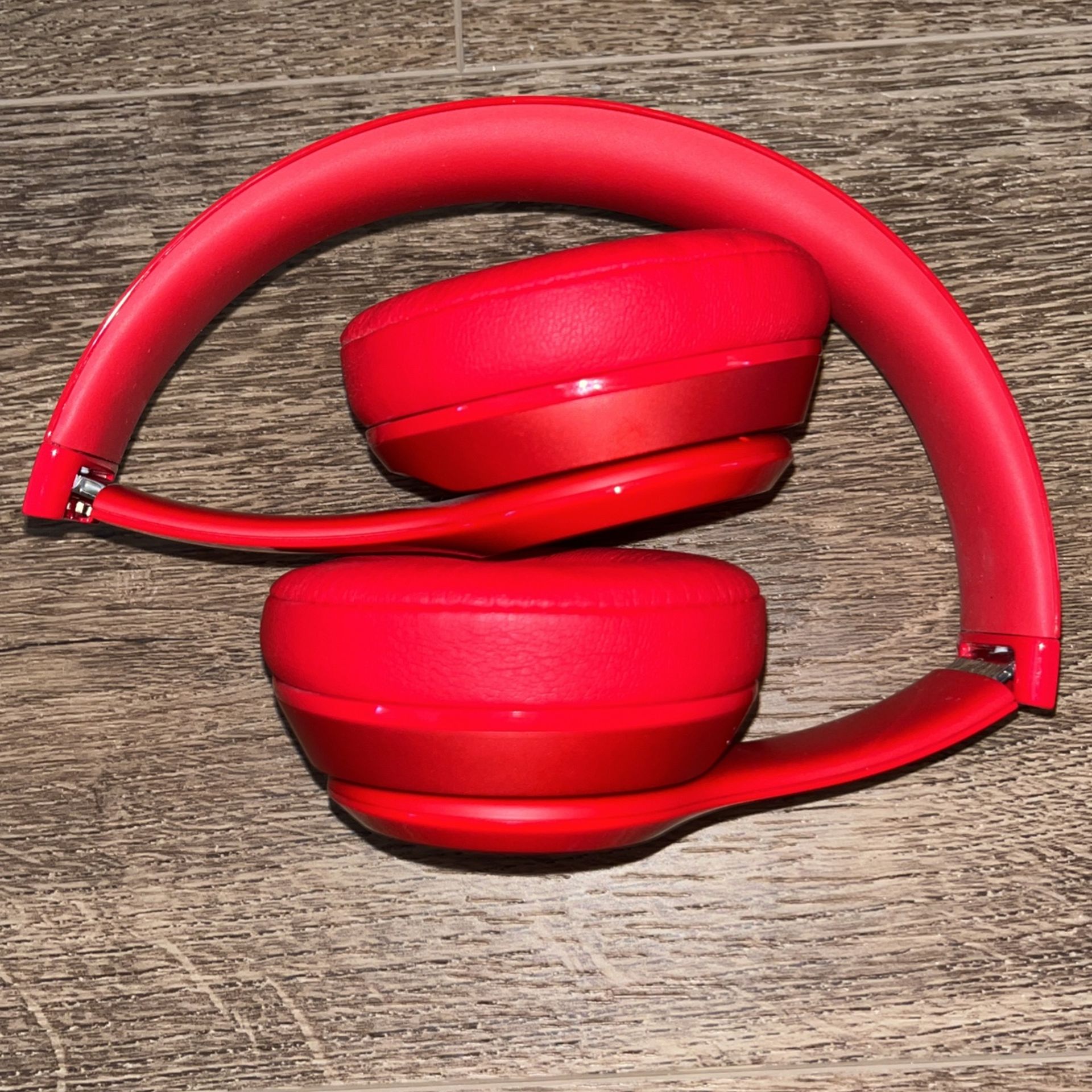 Wireless Beats Solo 2