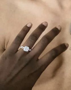 Leo Princess Engagement Ring Thumbnail