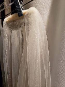 Bridal/Wedding Veil - Fingertip Length - Blush Peach Colored Thumbnail