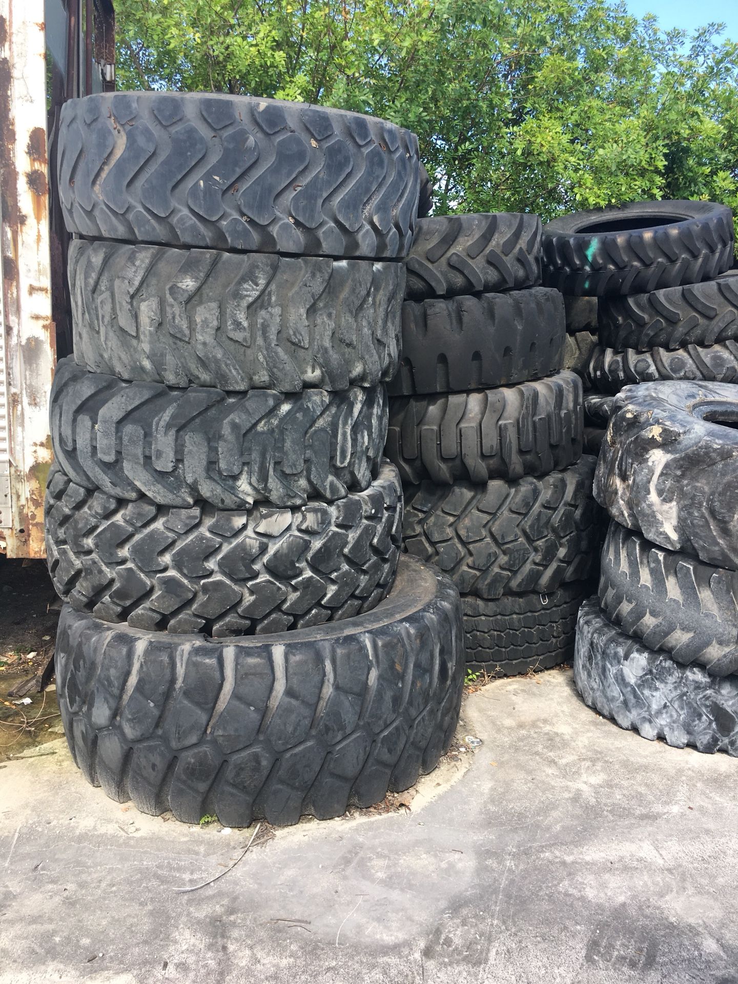 CrossFit/Workout tires for Sale in Lake Worth, FL OfferUp