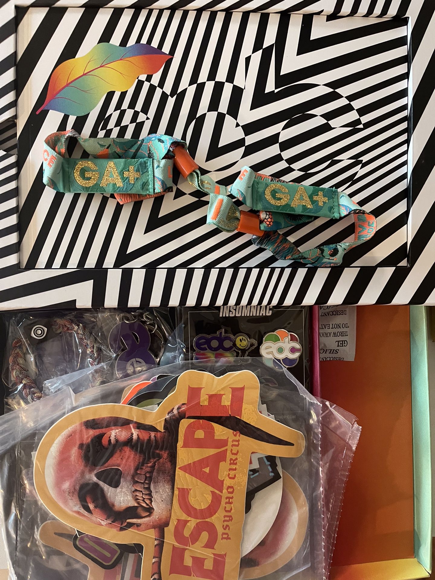 π I HAVE TWO EDC GENERAL ADMISSION + FOR SALE WE CAN MEET AT THE EVENT OR IN SAN DIEGO AREA ππΌ