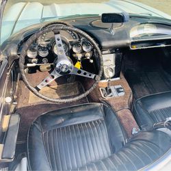 1962 Chevrolet Corvette Thumbnail