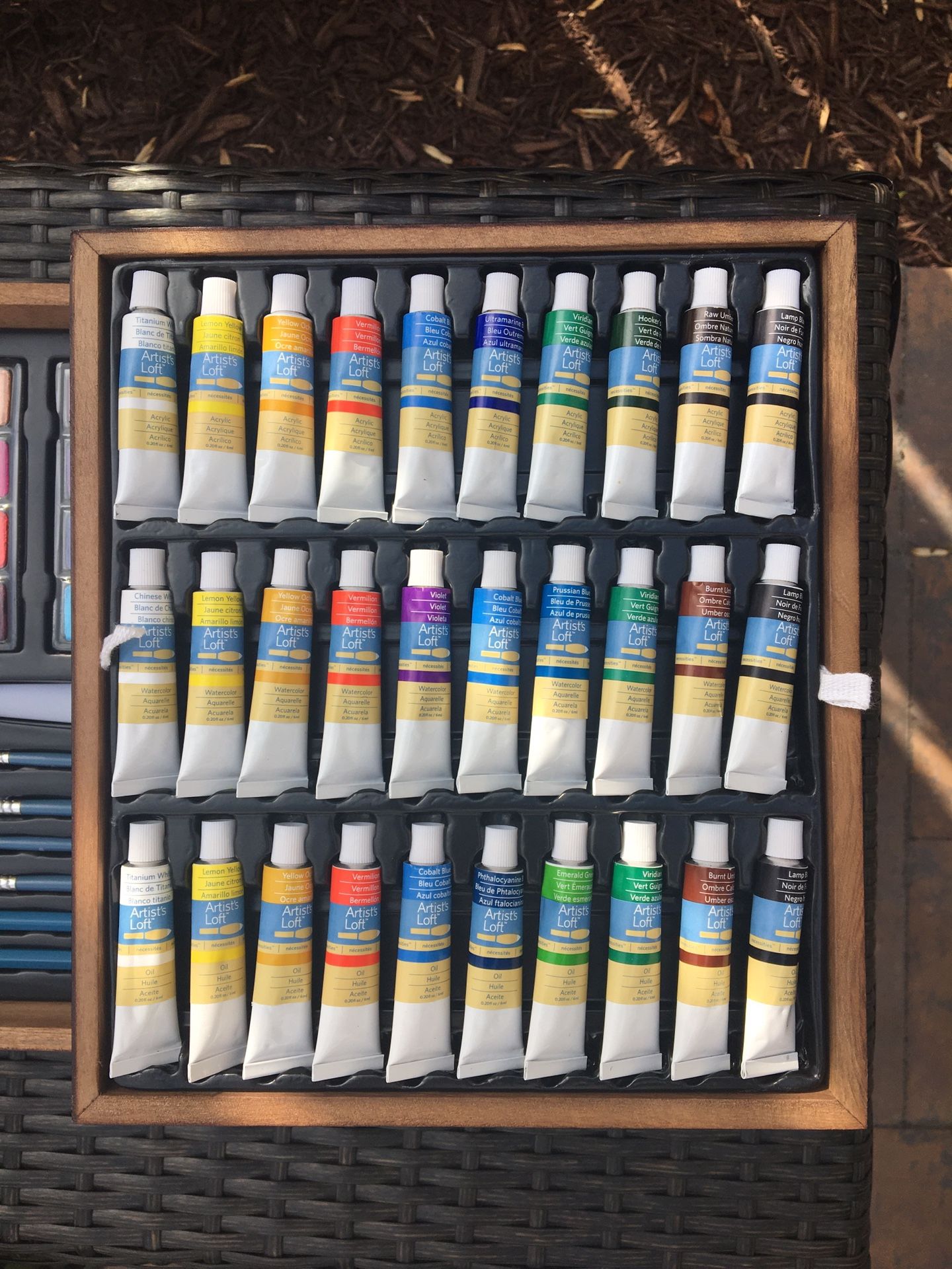 art supply set