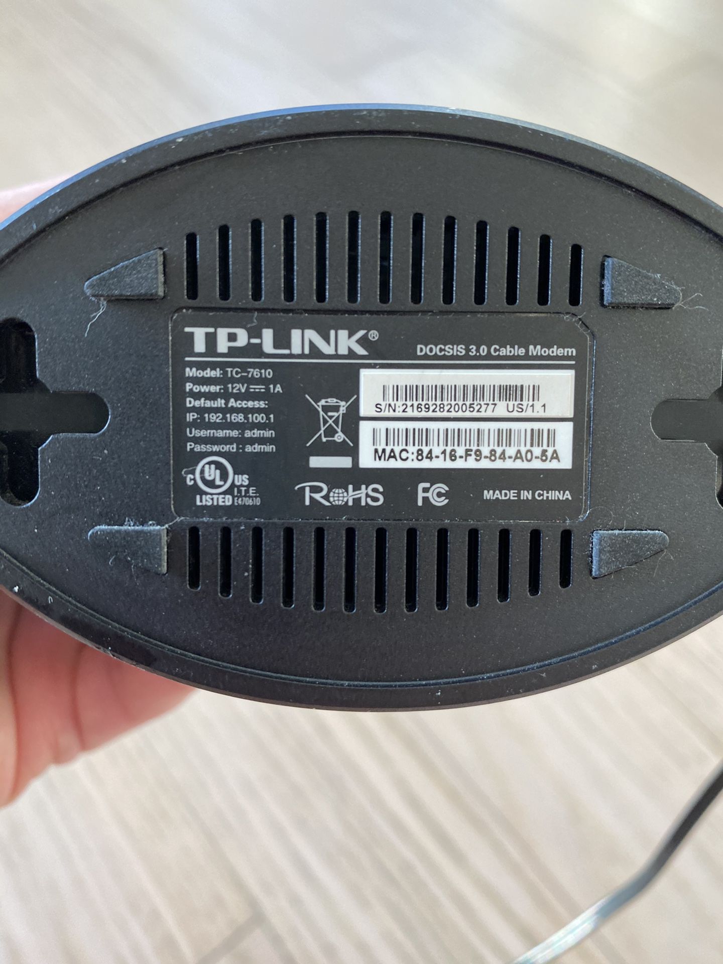 TP-Link TC-7610 Cable Modem DOCSIS 3.0 Works With Comcast/Xfinity