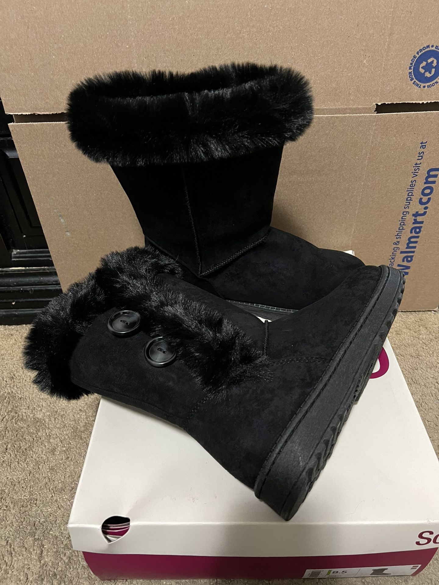 Snow Boots