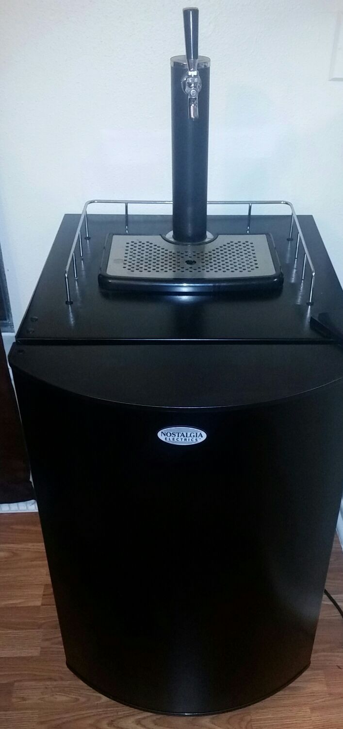 Kegerator & Co2 Tank for Sale in San Antonio, TX OfferUp