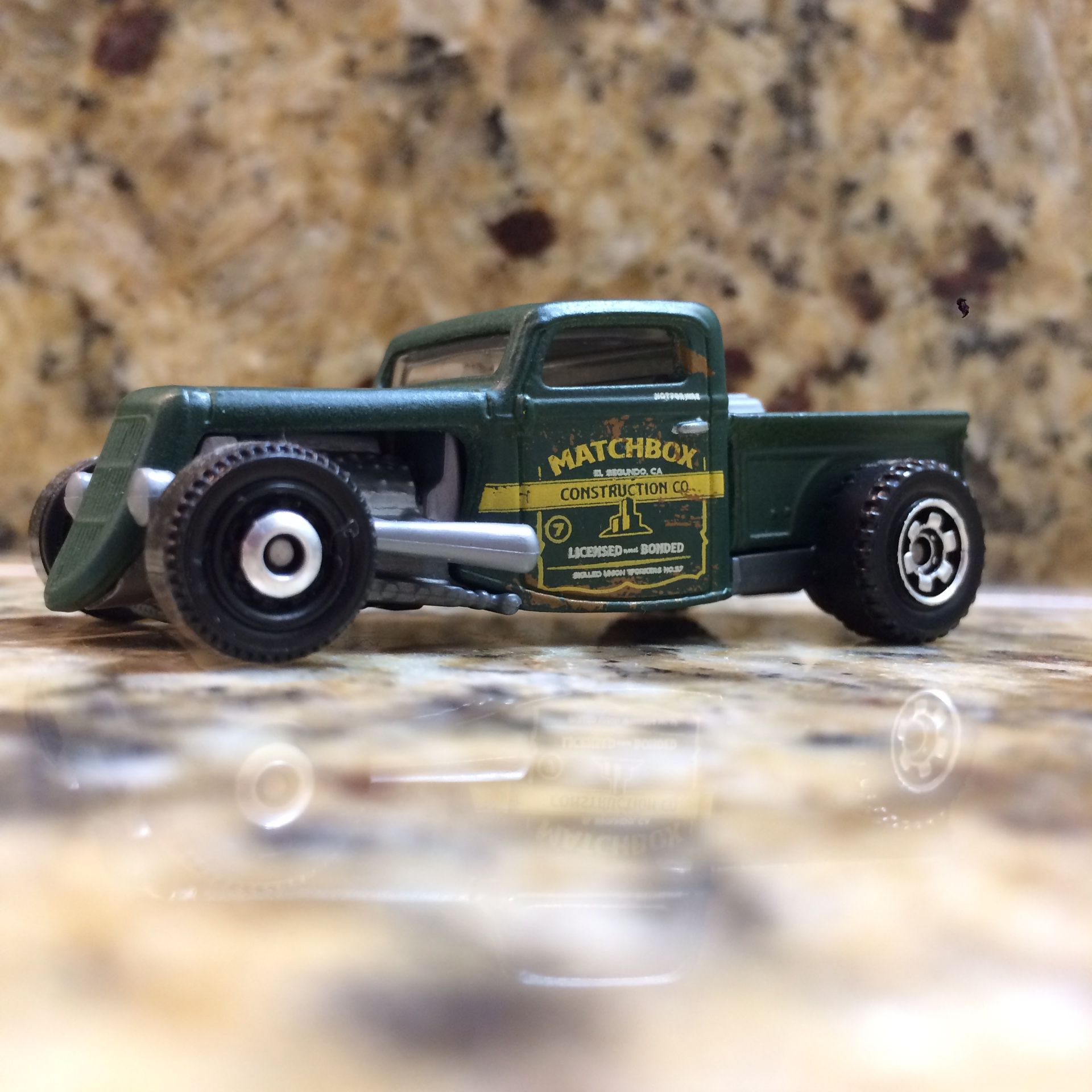 2019 Matchbox Power Grabs ‘35 Ford Pickup    Case C
