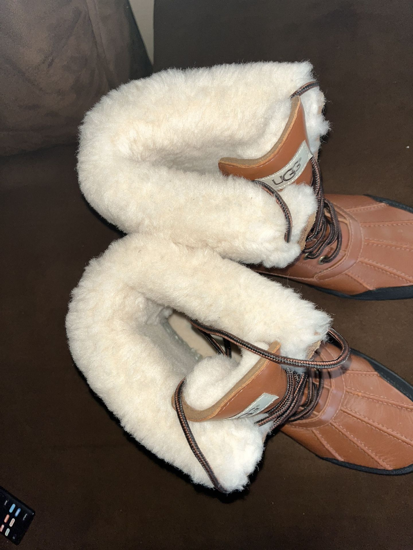 Mens UGG Boots-11