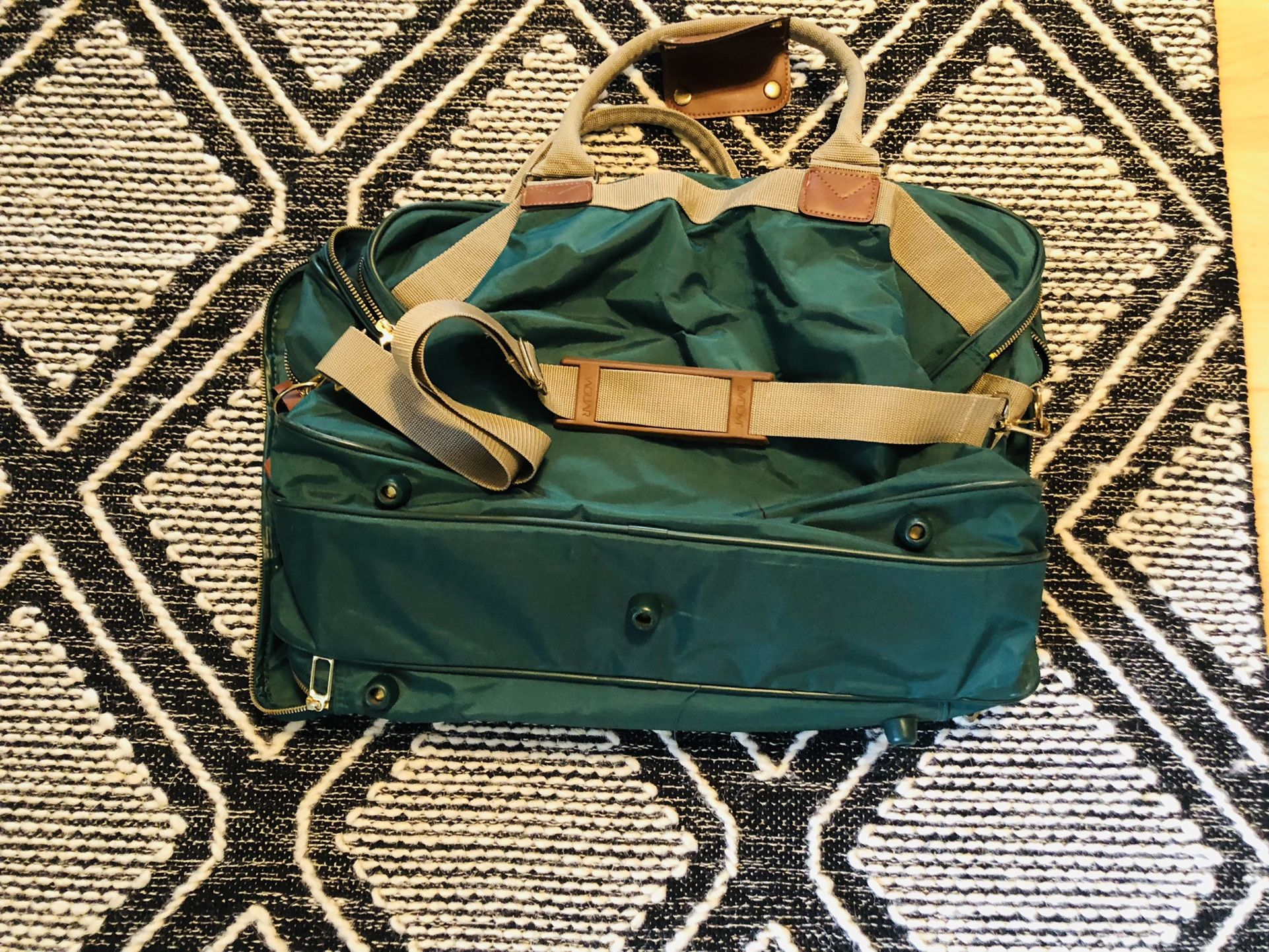 Jaguar Vintage Luggage Set