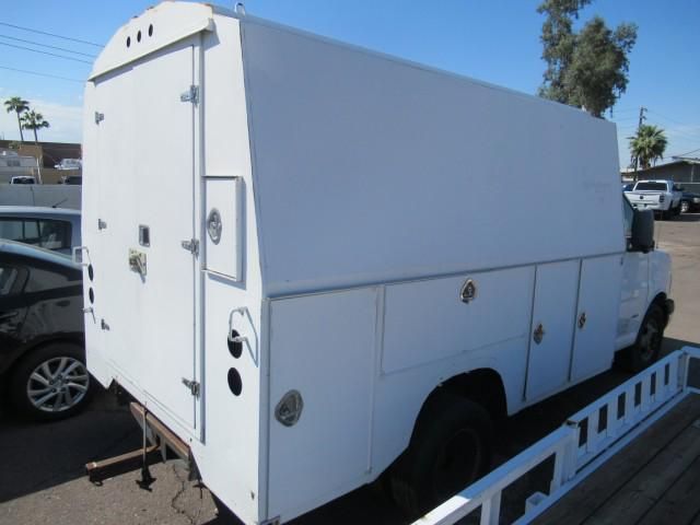 2006 Chevrolet Express Commercial Cutaway
