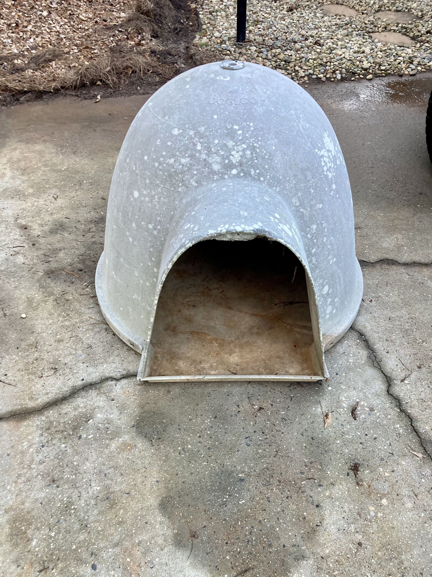 XL Dog house - Dogloo Igloo
