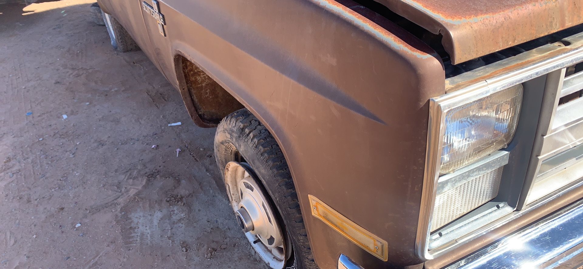 4x4 Chevrolet Scottsdale suburban PARTS 1987 suburban 4x4 for parts Scottsdale