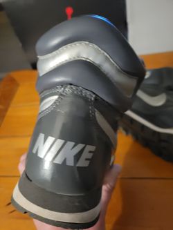 Nike Snow Waffle Sneakerboot Women's Size 10 Thumbnail