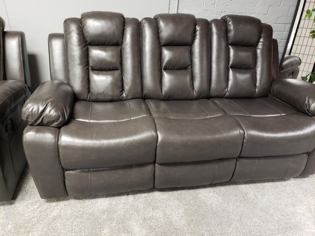 Gray Reclining Sofa And Loveseat, Big Sandy Leather Reclining Sofa