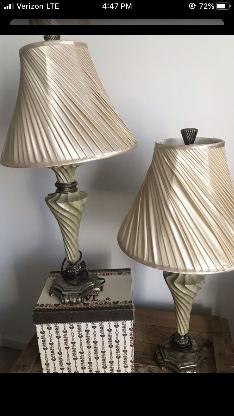 Set of Lamps