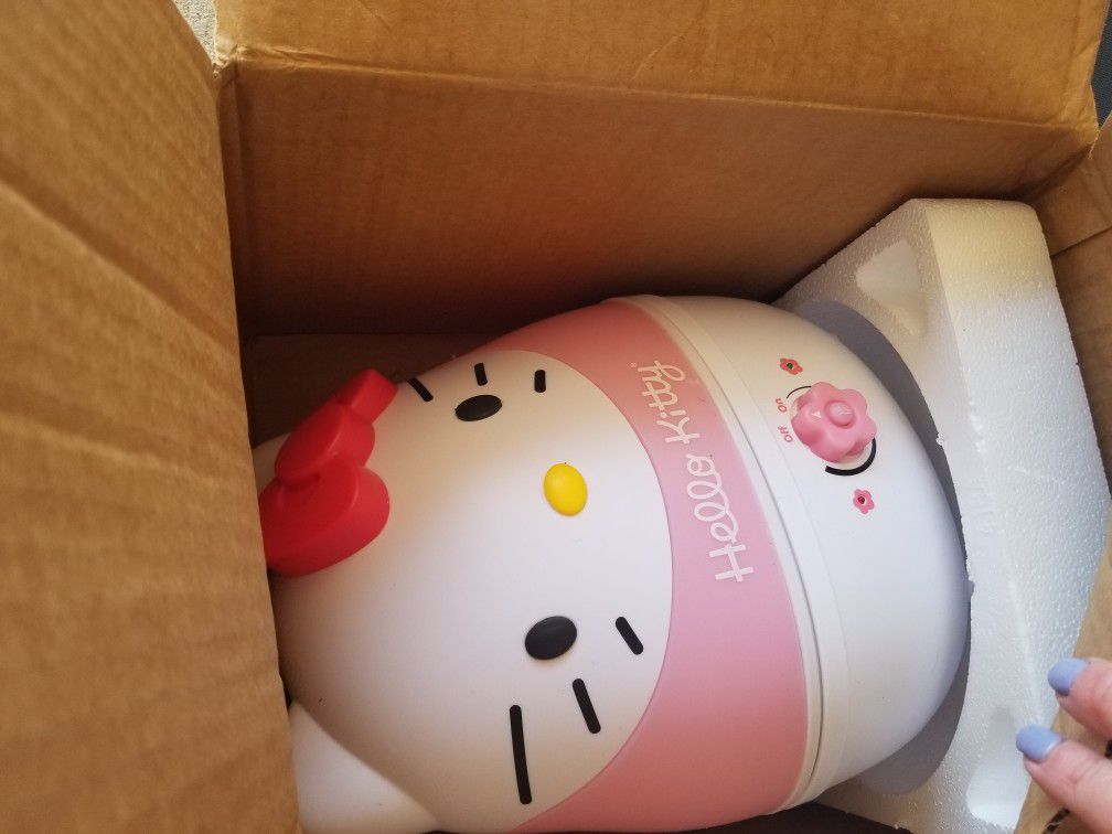 New Hello Kitty Cool Mist Humidifier 