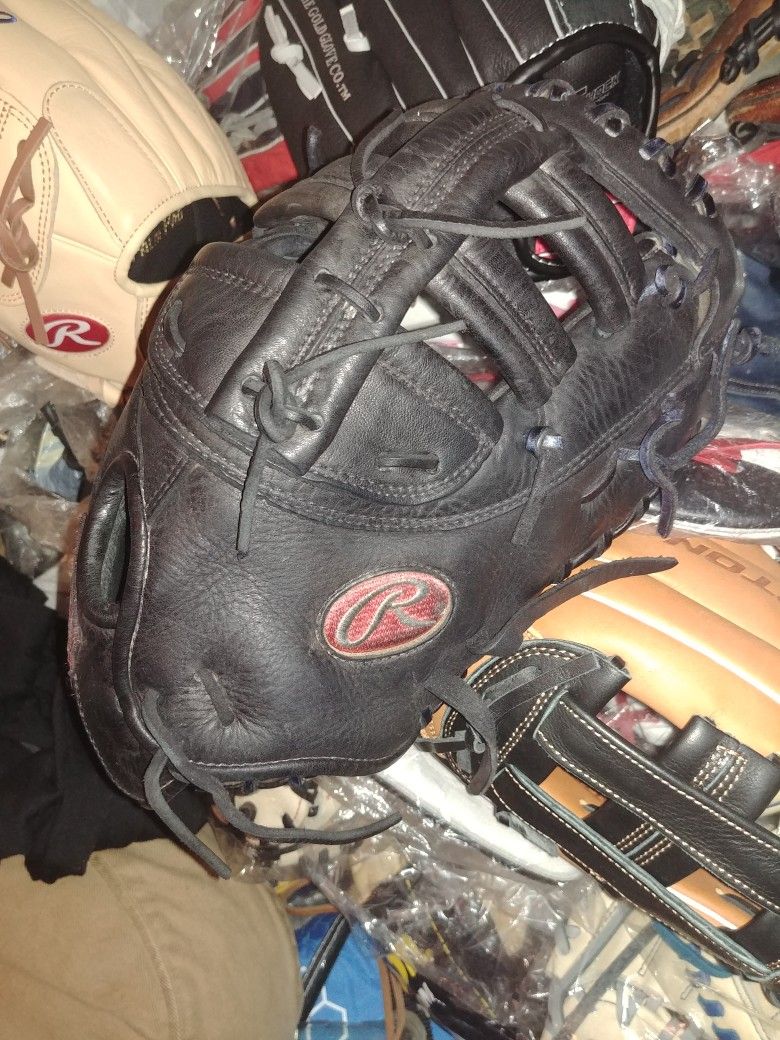 Rawlings 12.25 Gold Glove 1B Mitt Rht Used