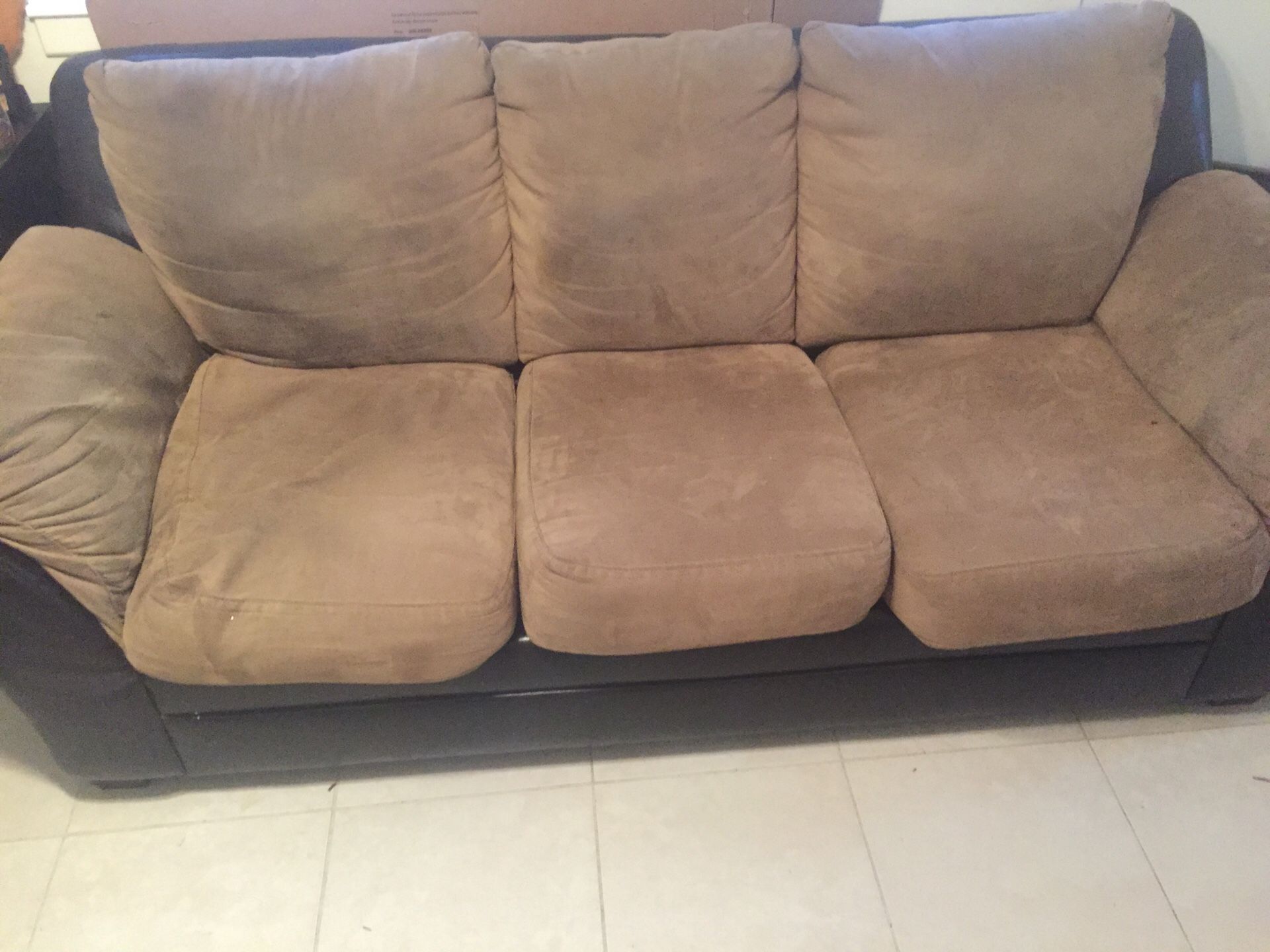 Couch free