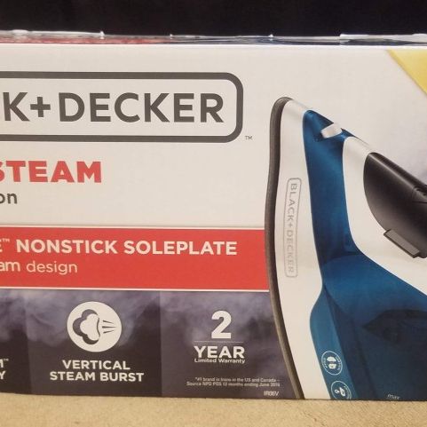 Black & Decker Easy Steam Compact Iron