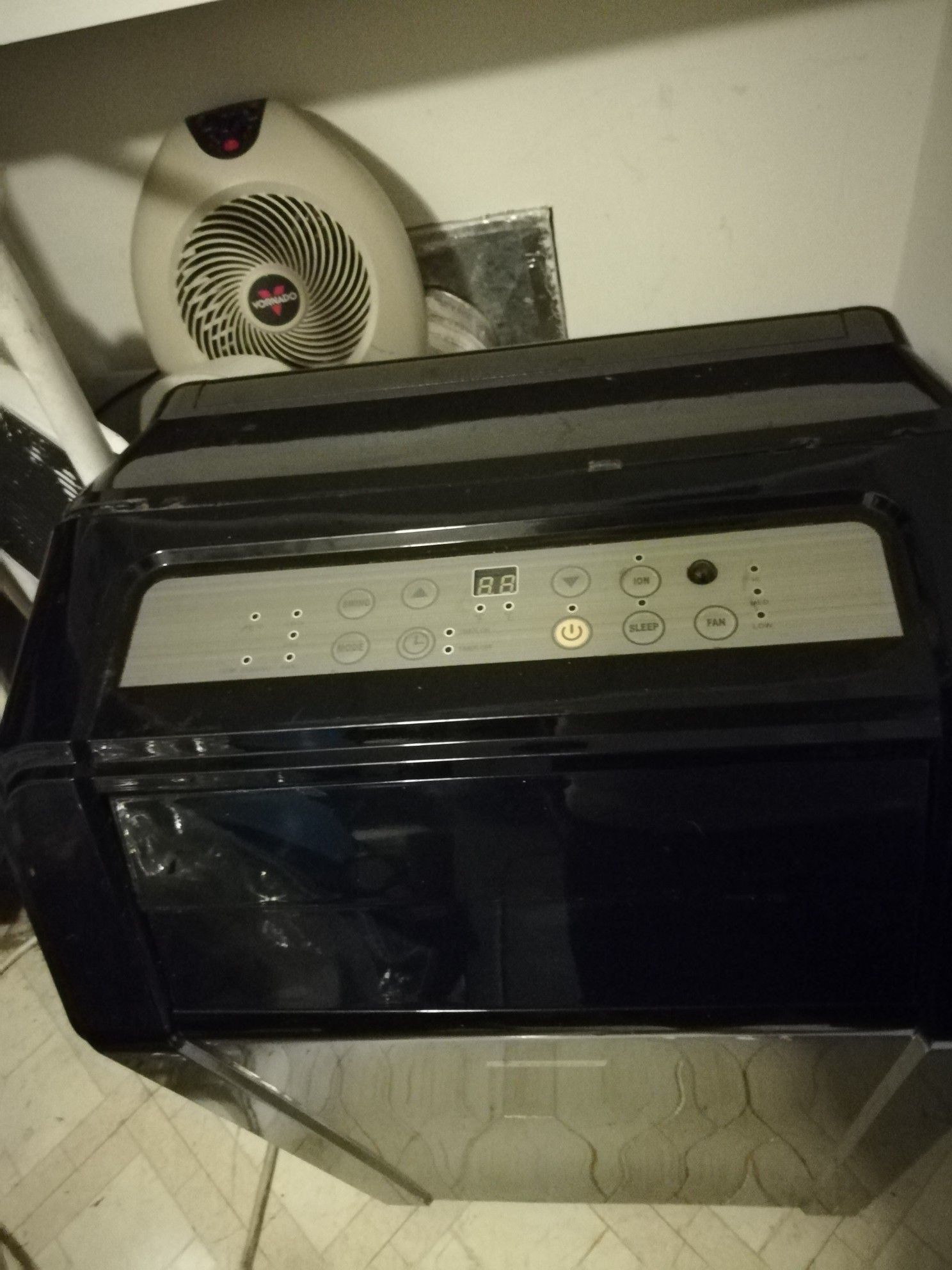 Everstar MPN111CRBB4 Portable A/C Air Conditioner Unit for Sale in