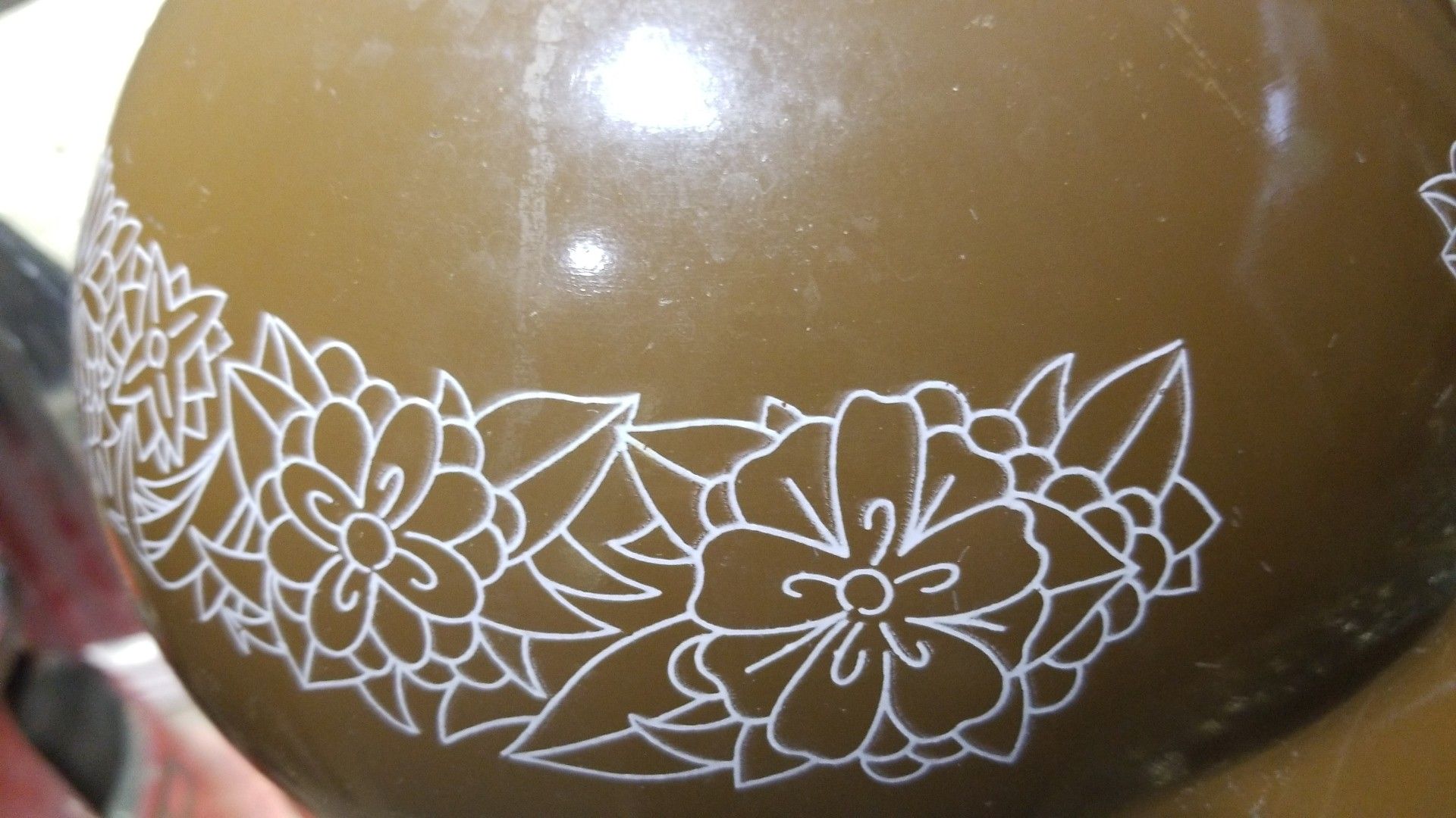 large brown vintage mint PYREX BOWL