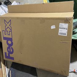 FedEx Flat Panel Tv Shipping Or Moving Box Thumbnail