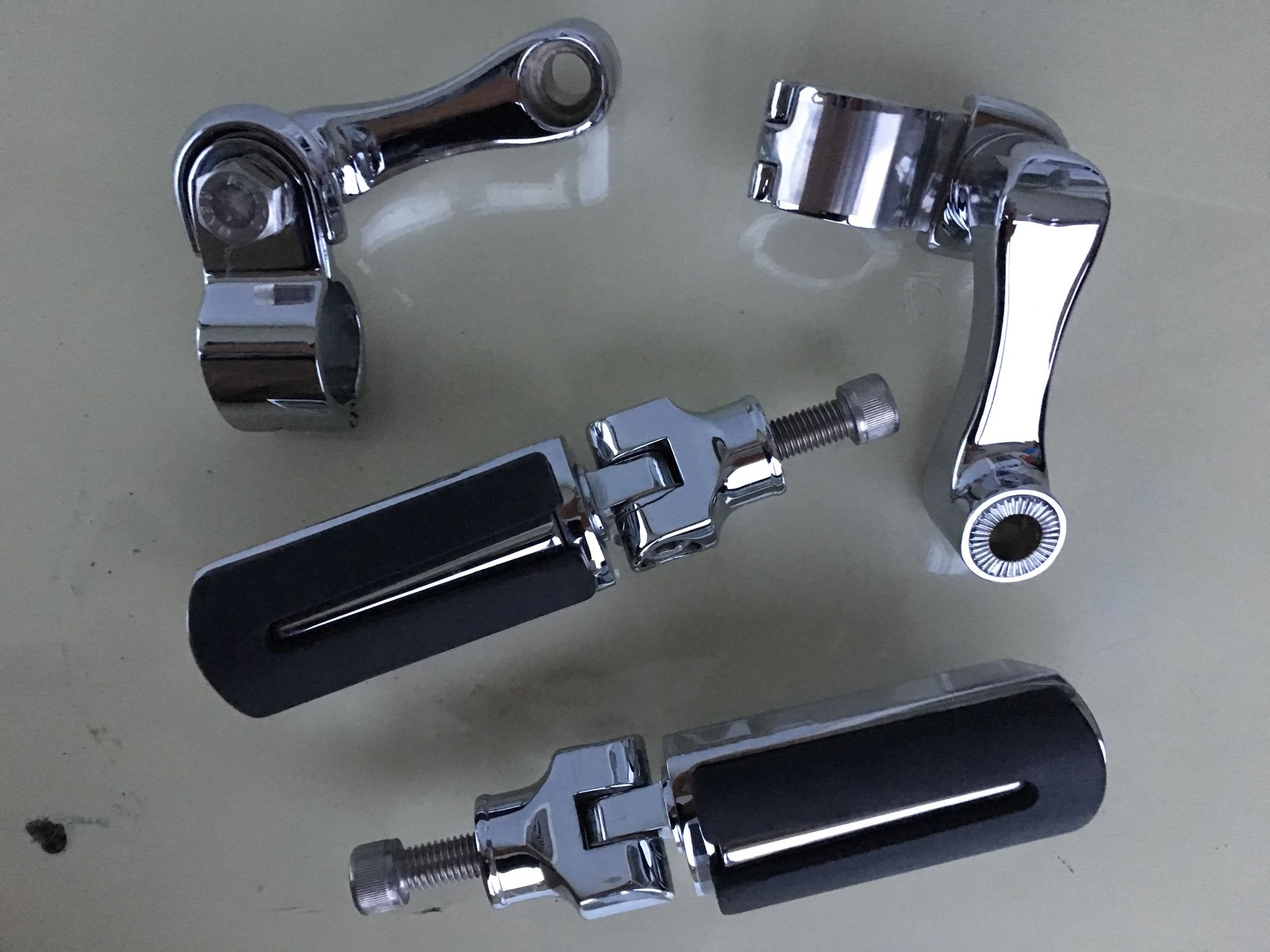Triumph Factory Highway pegs and mounting hardware kit