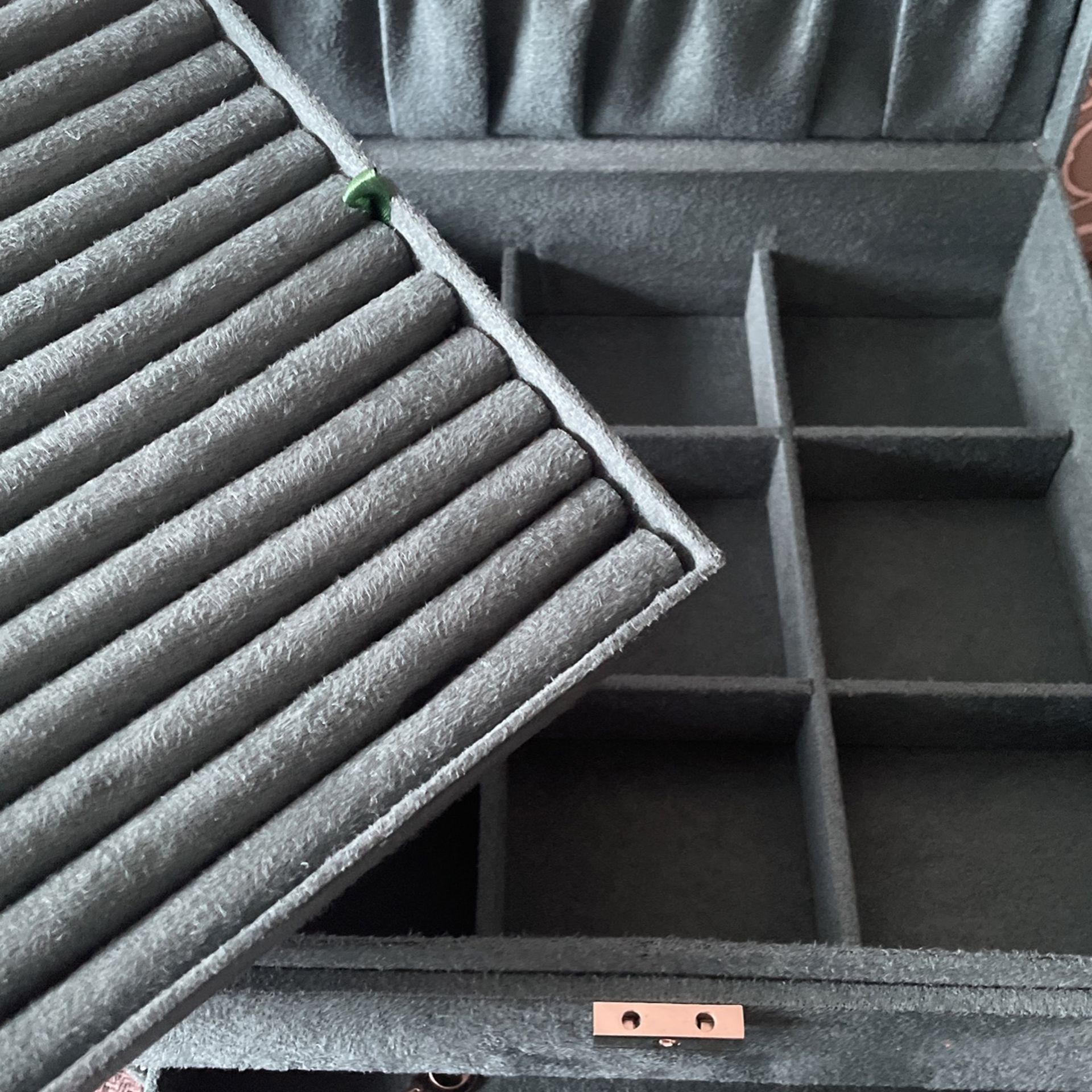 Popular Green jewelry Box