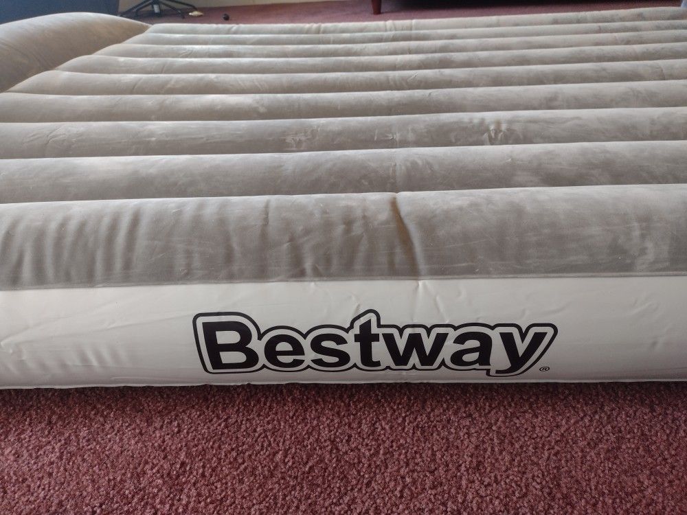 Bestway 12" Full Air Mattress with Built-in Pump