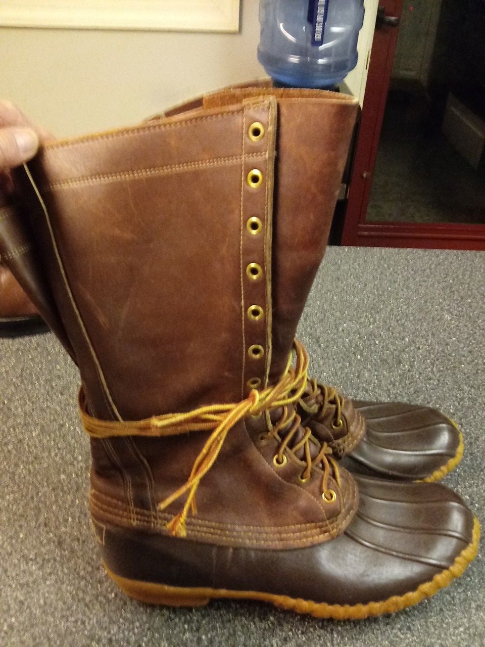 LL BEAN TALL SNAKE PROOF LEATHER HUNTING BOOTS SIZE 10 89.00
