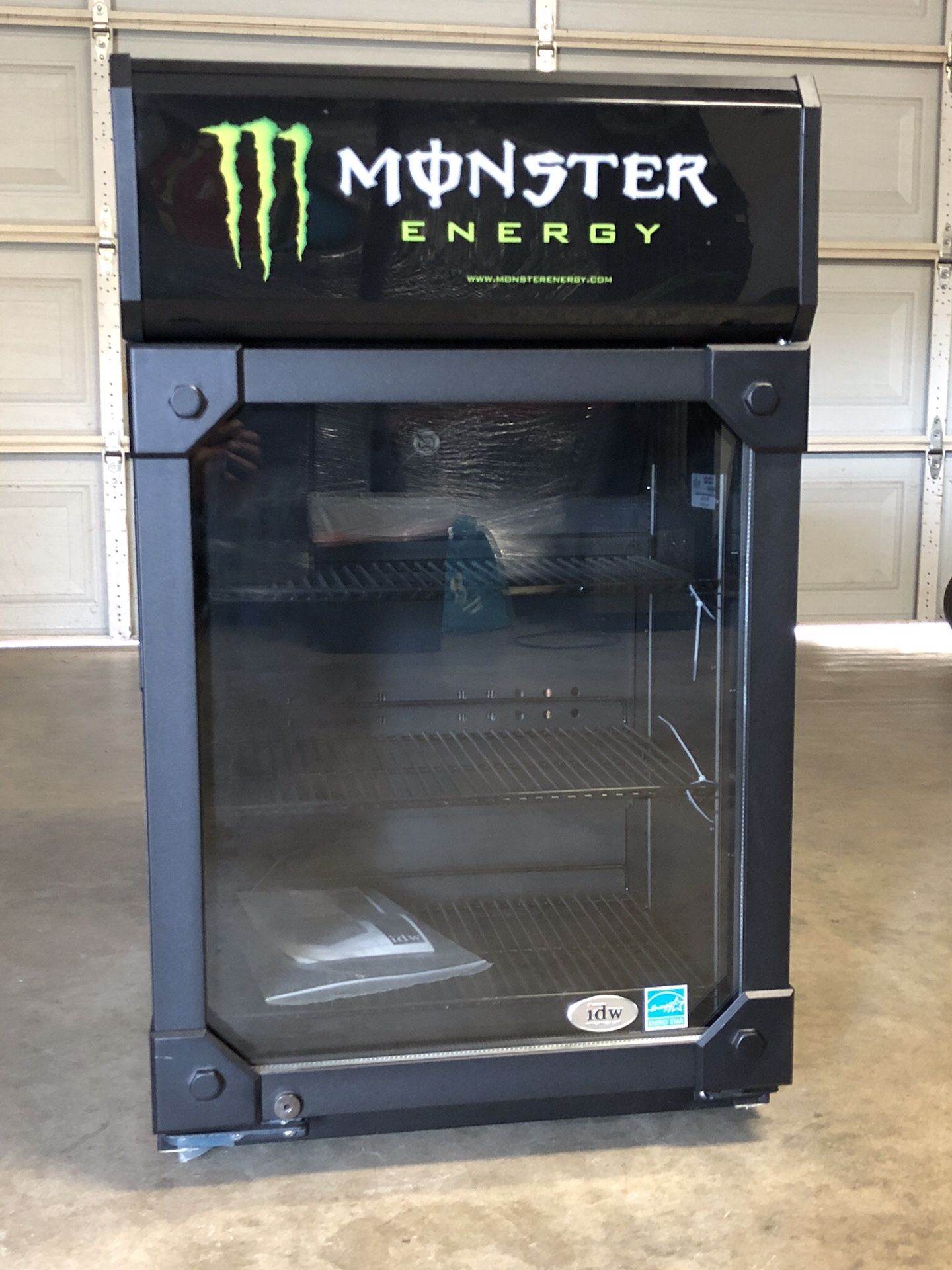 BRAND NEW MONSTER MINI FRIDGE COOLER REFRIGERATOR G6CB Red Bull