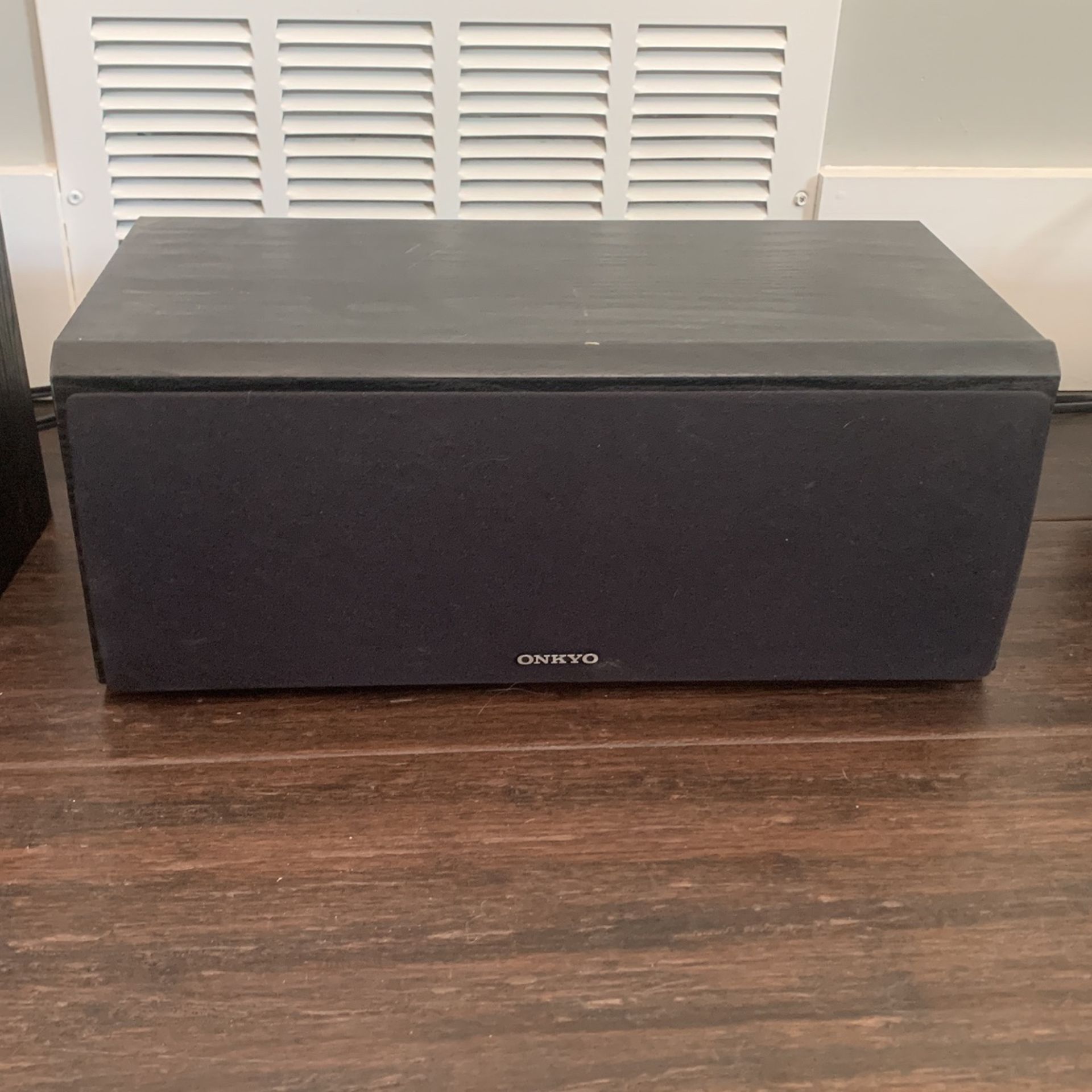 Yamaha Rx-v485 Bluetooth Stereo System
