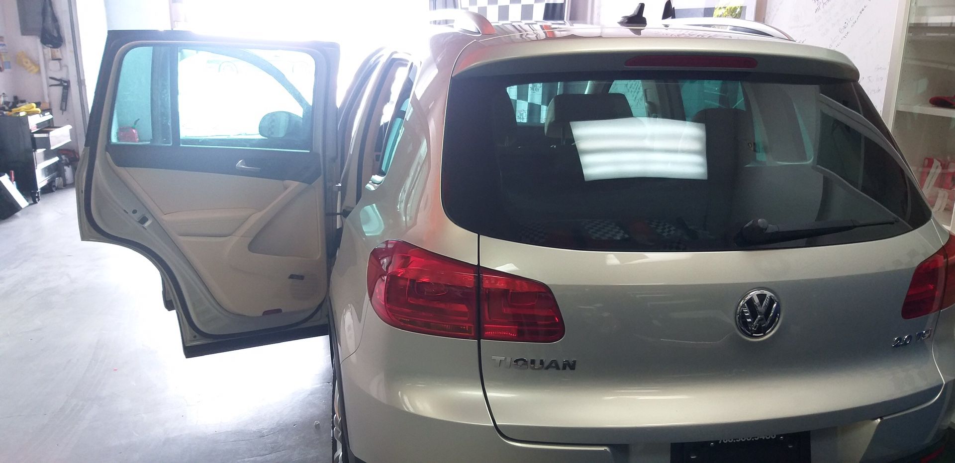 VOLKSWAGEN TIGUAN SALE