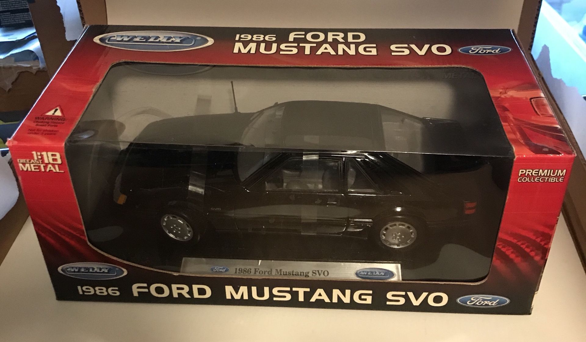 1:18 1986 Ford Mustang SVO Diecast Car Model Black No Box